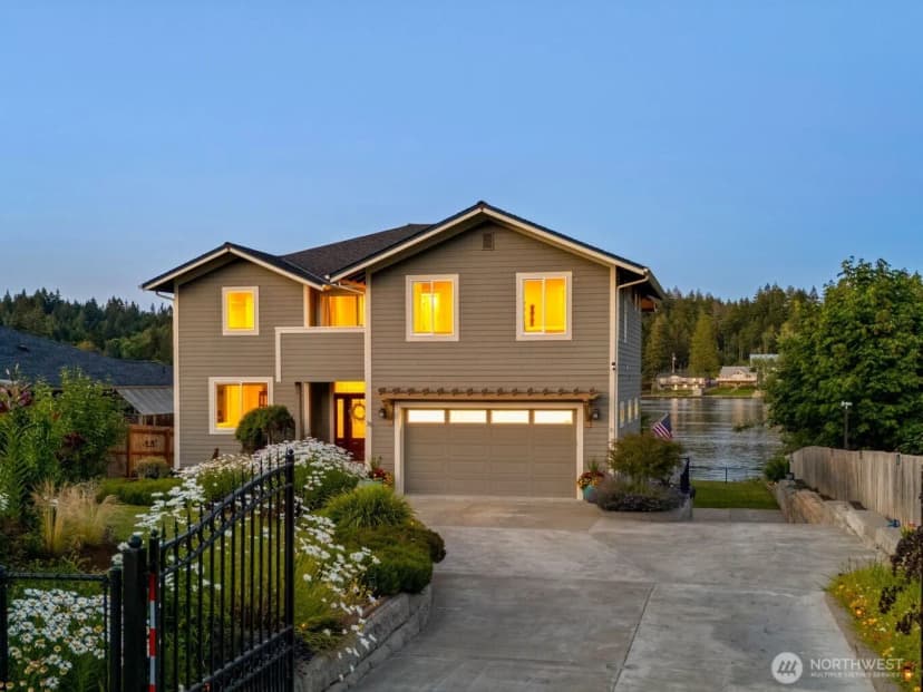Property photo for 31 Se Skookum View Drive, Shelton photo 2