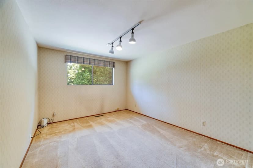 Property photo for 14700 Se 165th Place, Renton photo 12
