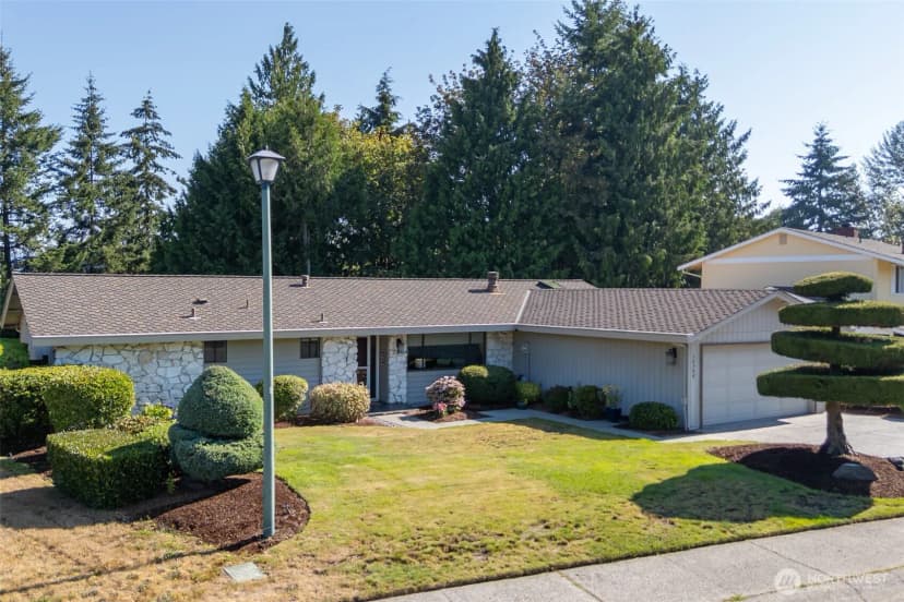 Property photo for 14700 Se 165th Place, Renton photo 27