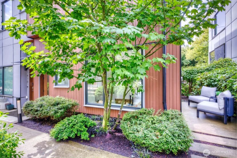 Property photo for 3834 California Avenue Sw, Seattle photo 11