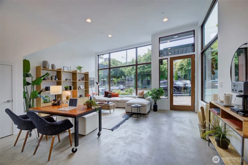 Property photo for 3834 California Avenue Sw, Seattle photo 3