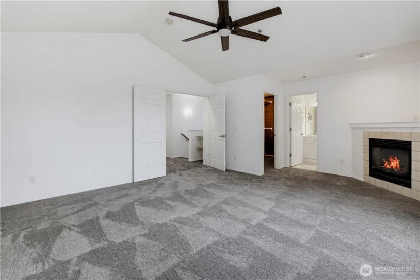 Property photo for 9729 26th Avenue Sw #404, Seattle photo 18