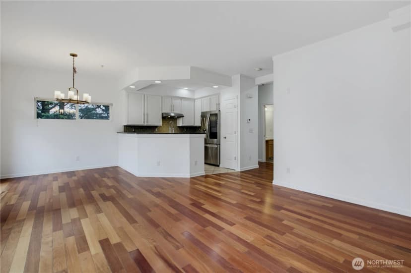 Property photo for 9729 26th Avenue Sw #404, Seattle photo 5