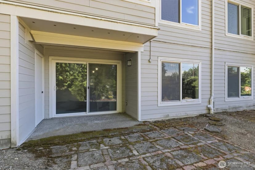 Property photo for 4200 Factoria Boulevard Se, Bellevue photo 16