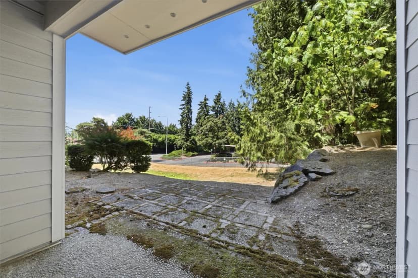 Property photo for 4200 Factoria Boulevard Se, Bellevue photo 14