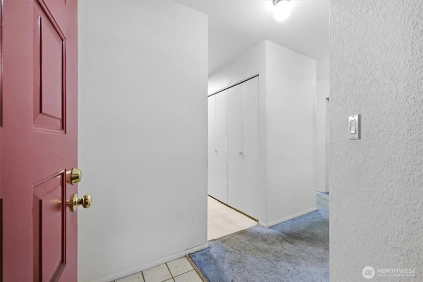 Property photo for 4200 Factoria Boulevard Se, Bellevue photo 18