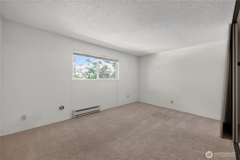 Property photo for 14527 Ne 40th Street #g202, Bellevue photo 23