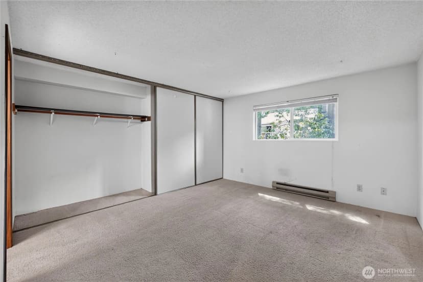 Property photo for 14527 Ne 40th Street #g202, Bellevue photo 22