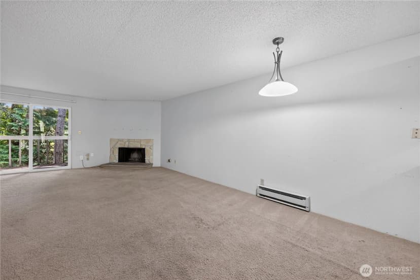 Property photo for 14527 Ne 40th Street #g202, Bellevue photo 14