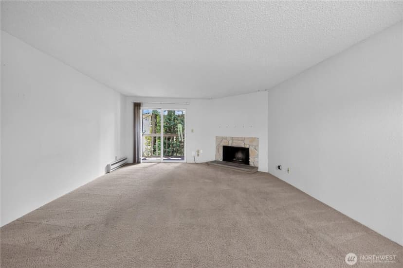 Property photo for 14527 Ne 40th Street #g202, Bellevue photo 15
