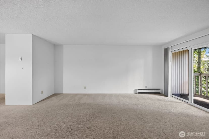Property photo for 14527 Ne 40th Street #g202, Bellevue photo 11