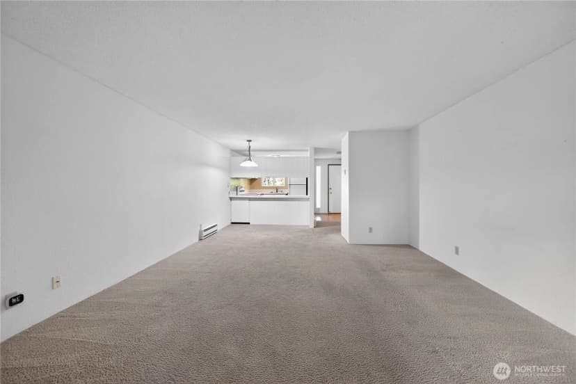 Property photo for 14527 Ne 40th Street #g202, Bellevue photo 13