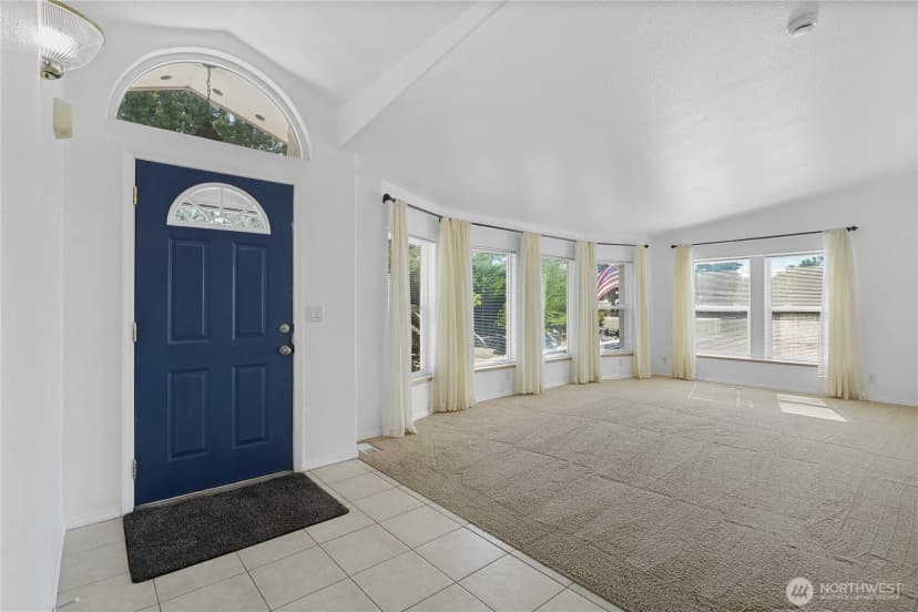 Property photo for 7012 Plaza Street Se, Othello photo 8