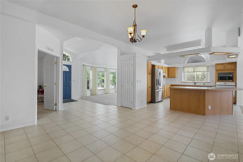 Property photo for 7012 Plaza Street Se, Othello photo 11