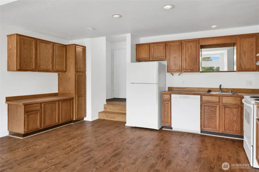 Property photo for 7806 Birch Bay Drive #805, Blaine photo 16