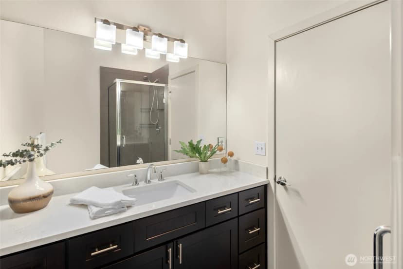 Property photo for 1232 N Northgate Way, Seattle photo 16