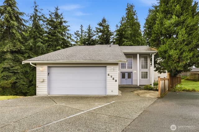 Property photo for 4729 Seahurst Avenue, Everett
