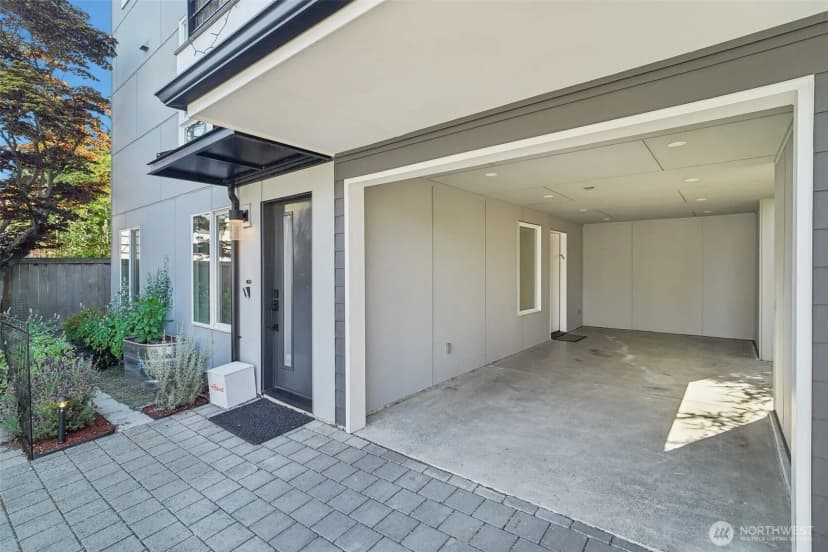 Property photo for 8020 17th Avenue Nw, Seattle photo 23