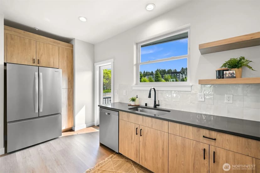 Property photo for 219 Prince Avenue #105, Bellingham photo 9