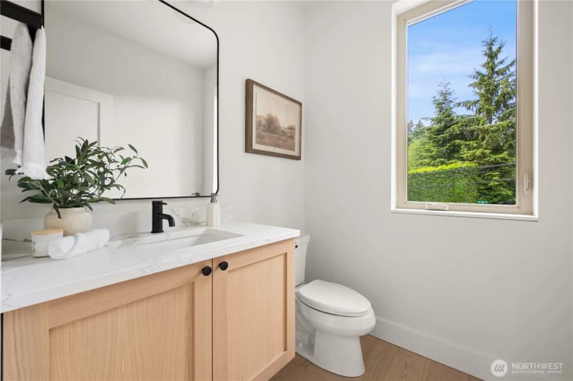 Property photo for 9909 Ne 200th Street #a, Bothell photo 29