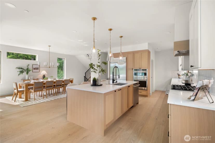 Property photo for 9909 Ne 200th Street #a, Bothell photo 9