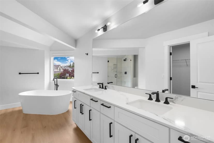 Property photo for 303 S 302nd Place, Federal Way photo 20