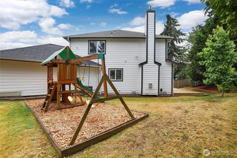 Property photo for 303 S 302nd Place, Federal Way photo 30