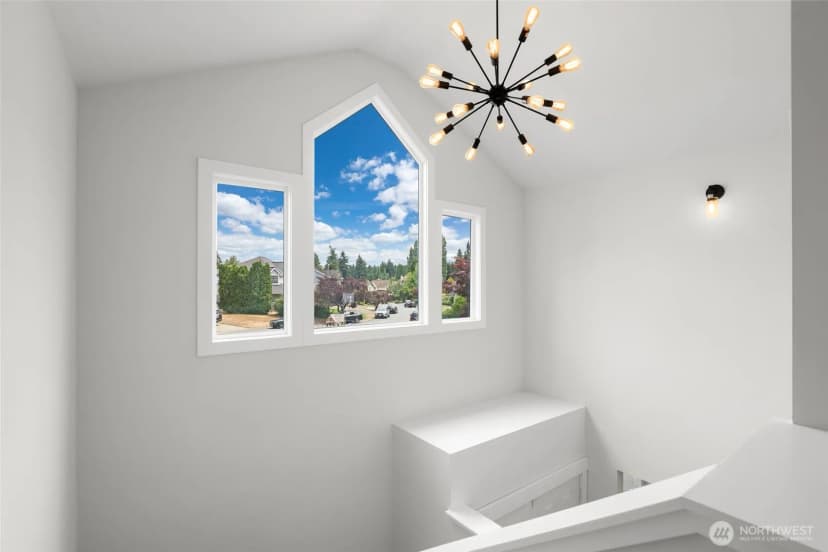 Property photo for 303 S 302nd Place, Federal Way photo 17