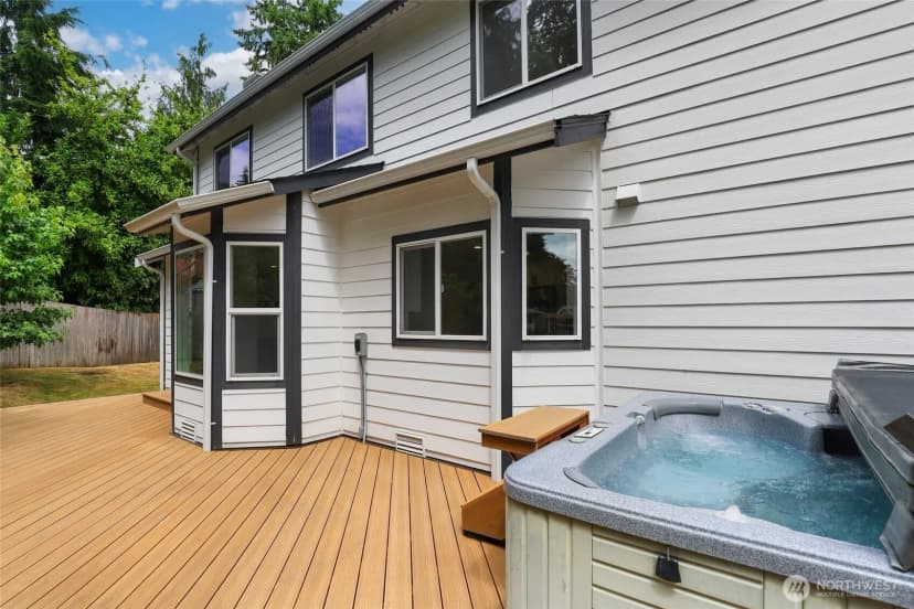 Property photo for 303 S 302nd Place, Federal Way photo 28