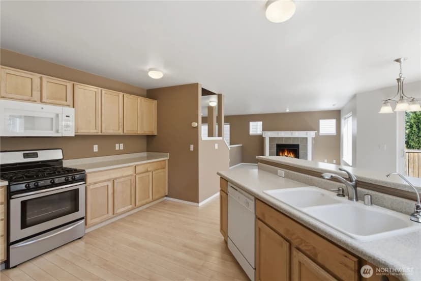 Property photo for 18144 168th Way Se, Renton photo 11