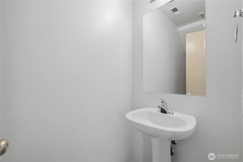 Property photo for 18144 168th Way Se, Renton photo 35