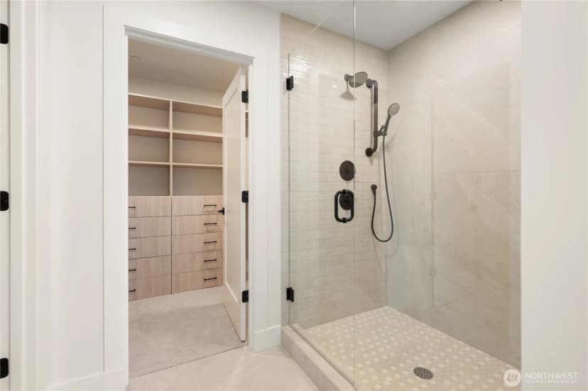 Property photo for 9909 Ne 200th Street #a, Bothell photo 20