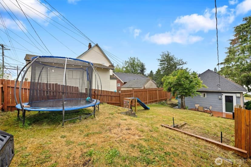 Property photo for 3425 Hoyt Avenue, Everett photo 24