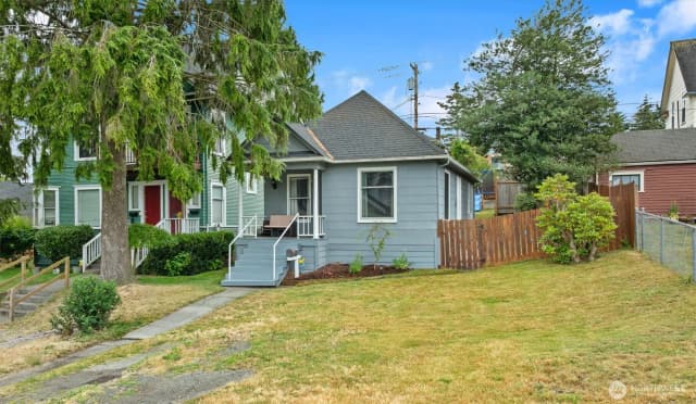 Property photo for 3425 Hoyt Avenue, Everett
