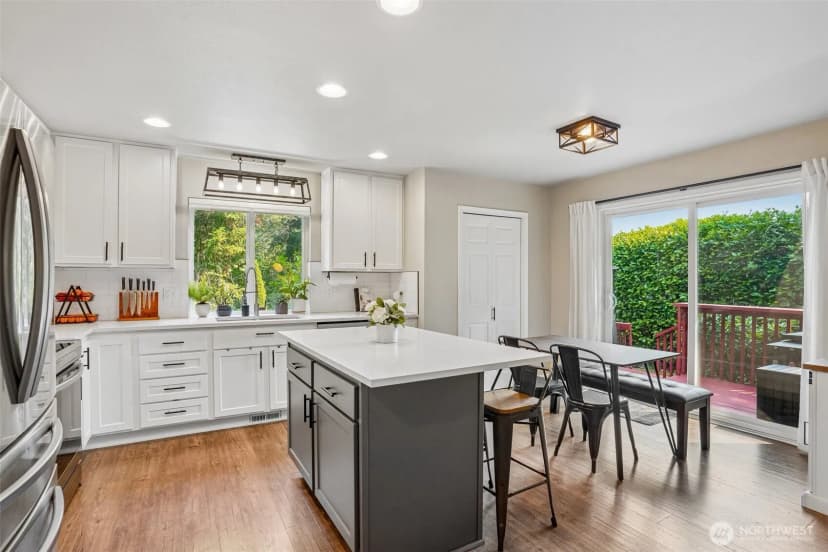 Property photo for 18511 94th Street Ct E, Bonney Lake photo 12