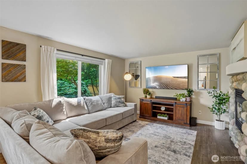 Property photo for 18511 94th Street Ct E, Bonney Lake photo 6