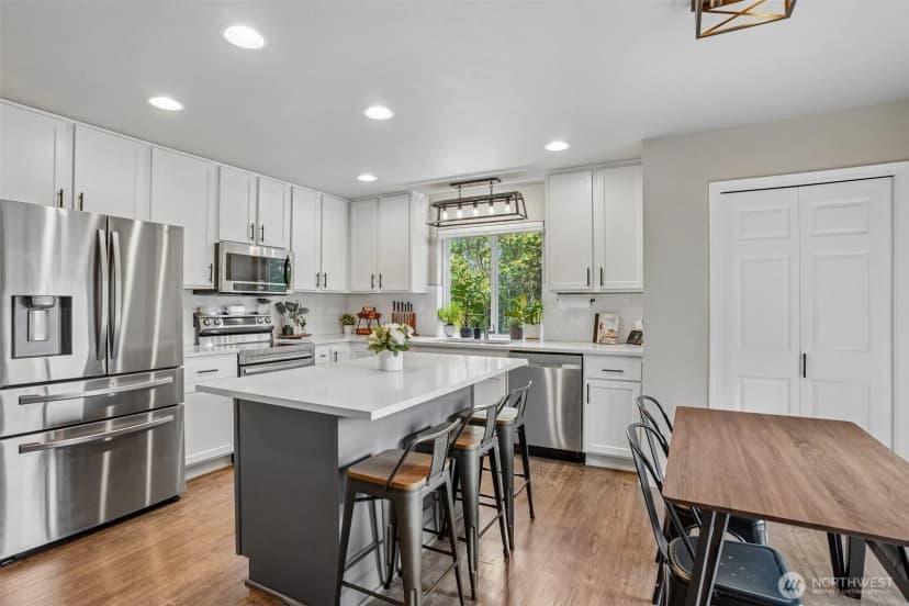 Property photo for 18511 94th Street Ct E, Bonney Lake photo 8