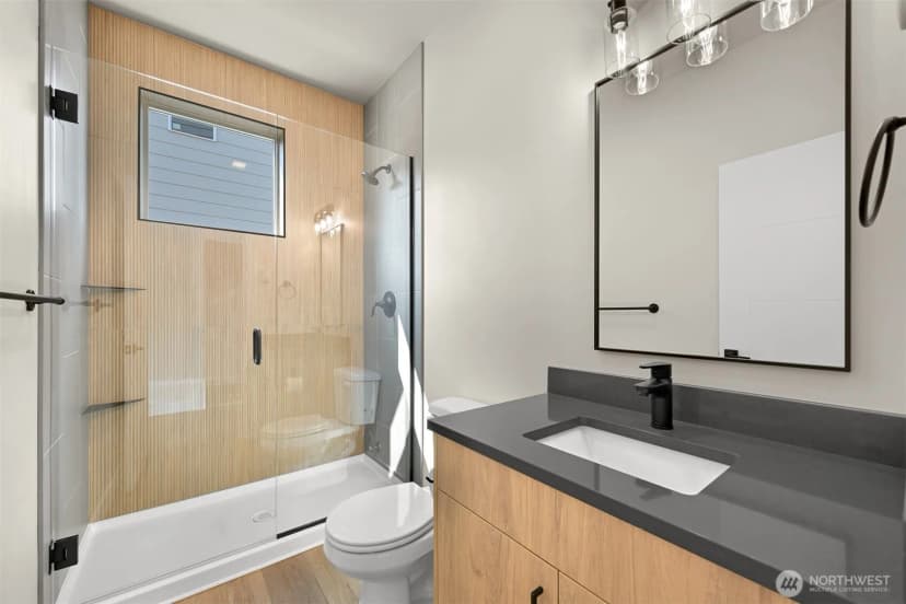 Property photo for 219 Prince Avenue #101, Bellingham photo 5