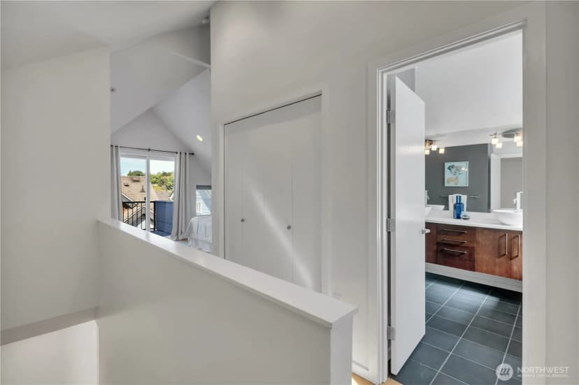 Property photo for 1114 29th Avenue S #a, Seattle photo 20