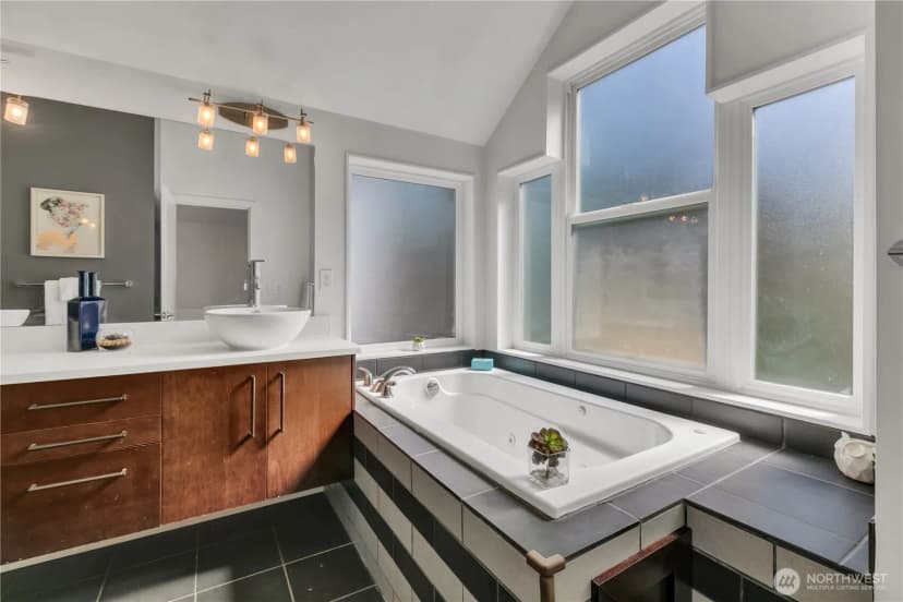 Property photo for 1114 29th Avenue S #a, Seattle photo 27