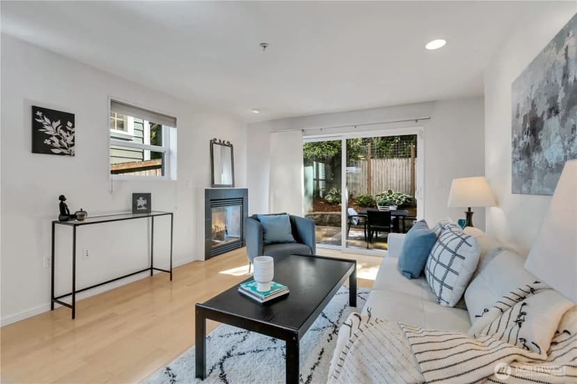 Property photo for 1114 29th Avenue S #a, Seattle photo 6