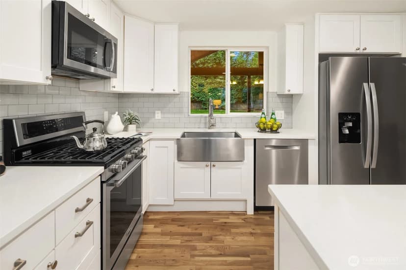 Property photo for 2205 Ne 28th Street, Renton photo 14