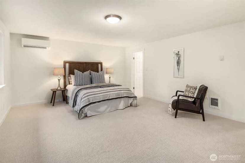 Property photo for 2205 Ne 28th Street, Renton photo 15