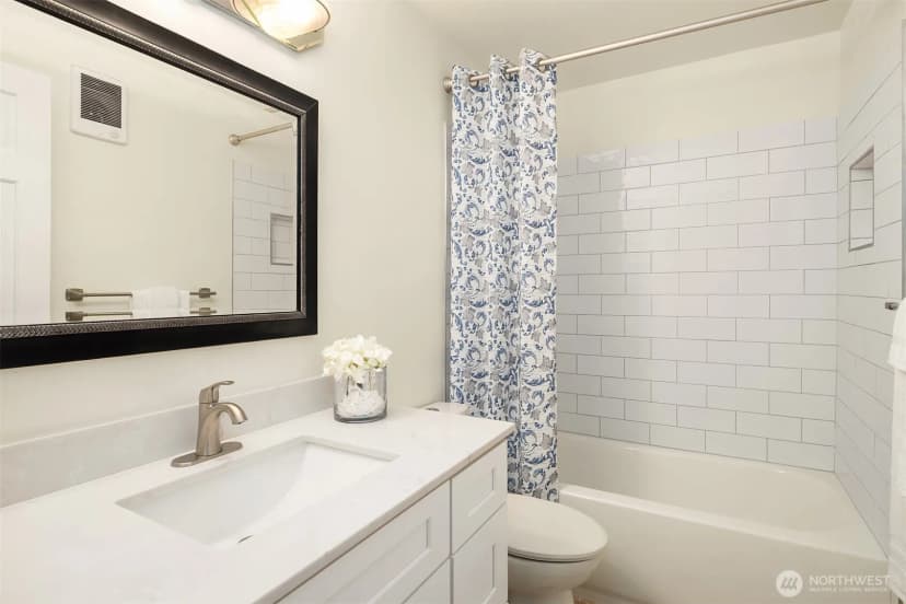 Property photo for 2205 Ne 28th Street, Renton photo 25