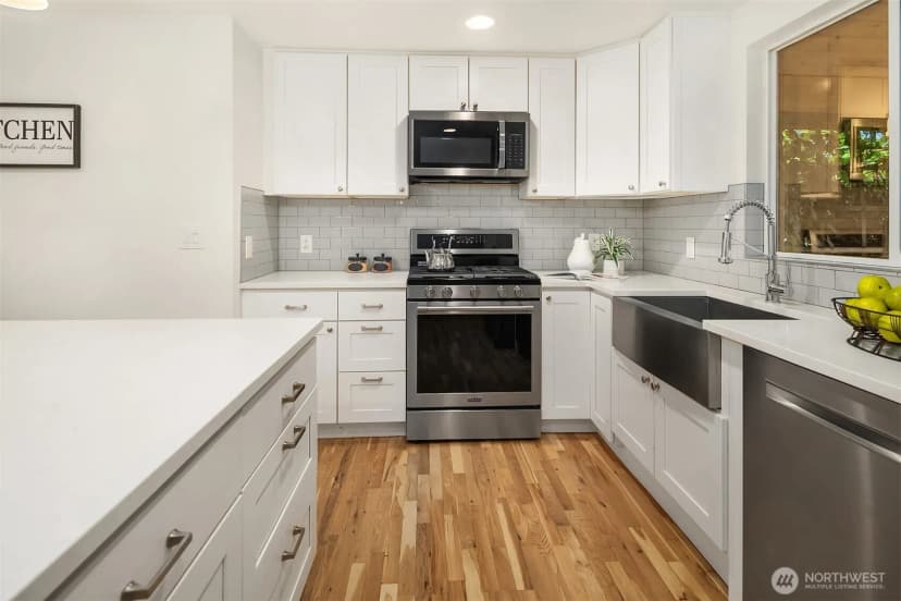 Property photo for 2205 Ne 28th Street, Renton photo 13