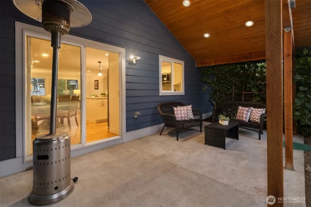 Property photo for 2205 Ne 28th Street, Renton photo 2