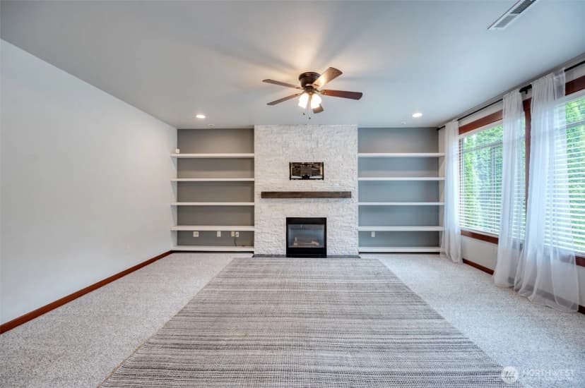 Property photo for 17103 138th Avenue E, Puyallup photo 8