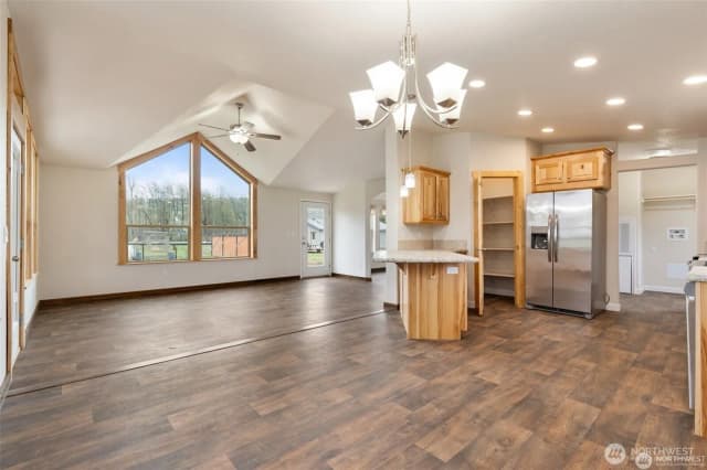 Property photo for 210 Mossyrock Road W, Mossyrock photo 4