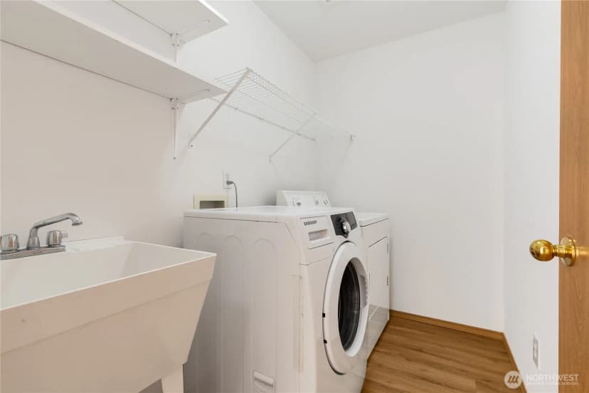 Property photo for 15815 Admiralty Way #c4, Lynnwood photo 19