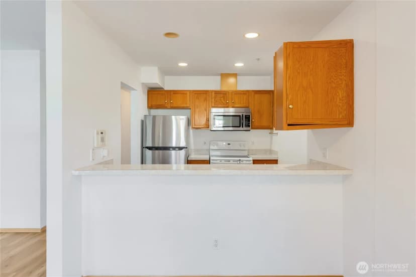 Property photo for 15815 Admiralty Way #c4, Lynnwood photo 8